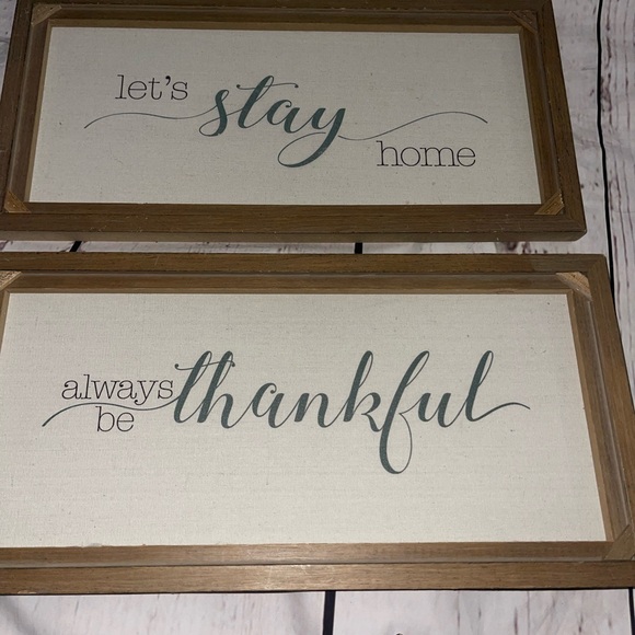 NWT canvas and wood signs set of 2 cream and earthy beautiful green & black font - Picture 3 of 11